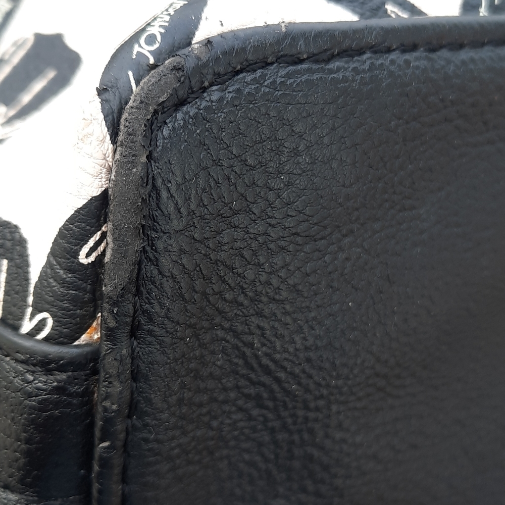 Betsey Johnson purse - Picture 6 of 14